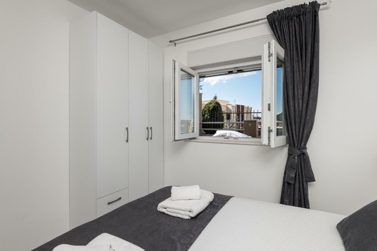 S & V Deluxe Apartments Dubrovnik Eksteriør billede