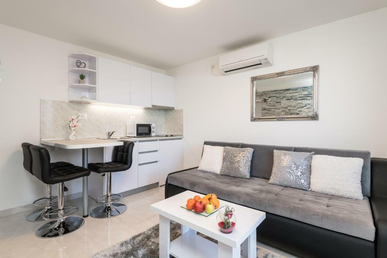S & V Deluxe Apartments Dubrovnik Eksteriør billede